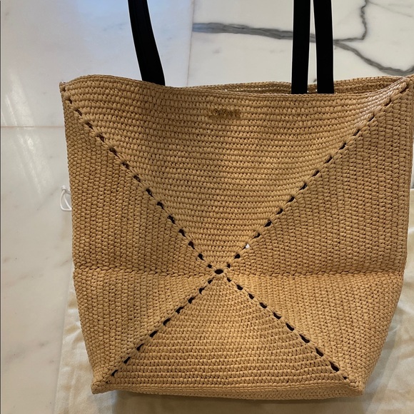Loewe puzzle raffia Bag - Picture 5 of 11